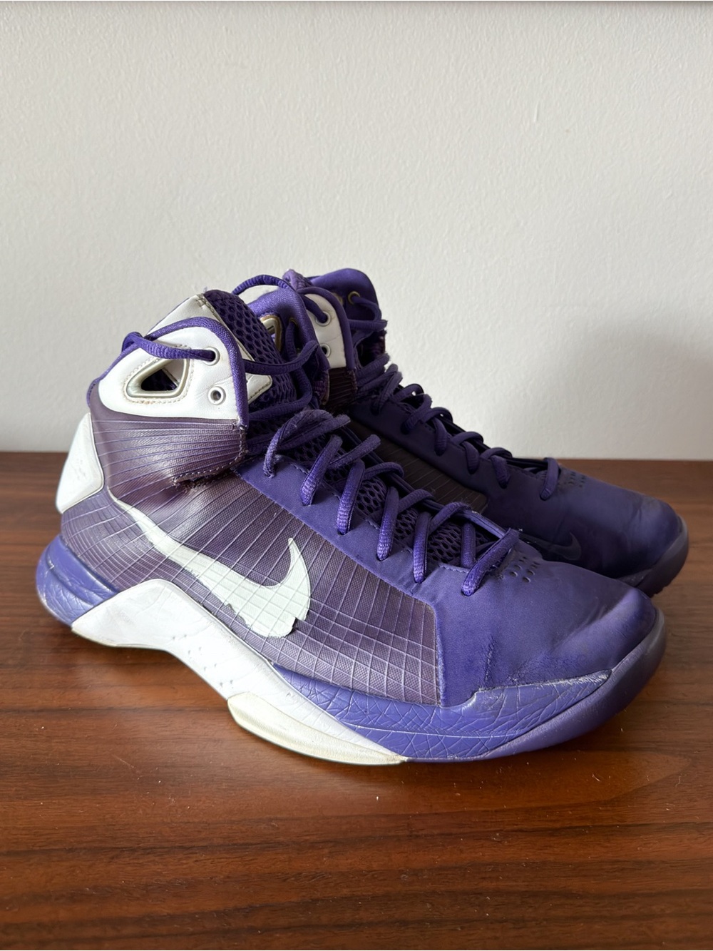 Nike Hyperdunk Elite Men’s 10.5 Purple White Basketball Shoes 324828-511 2008